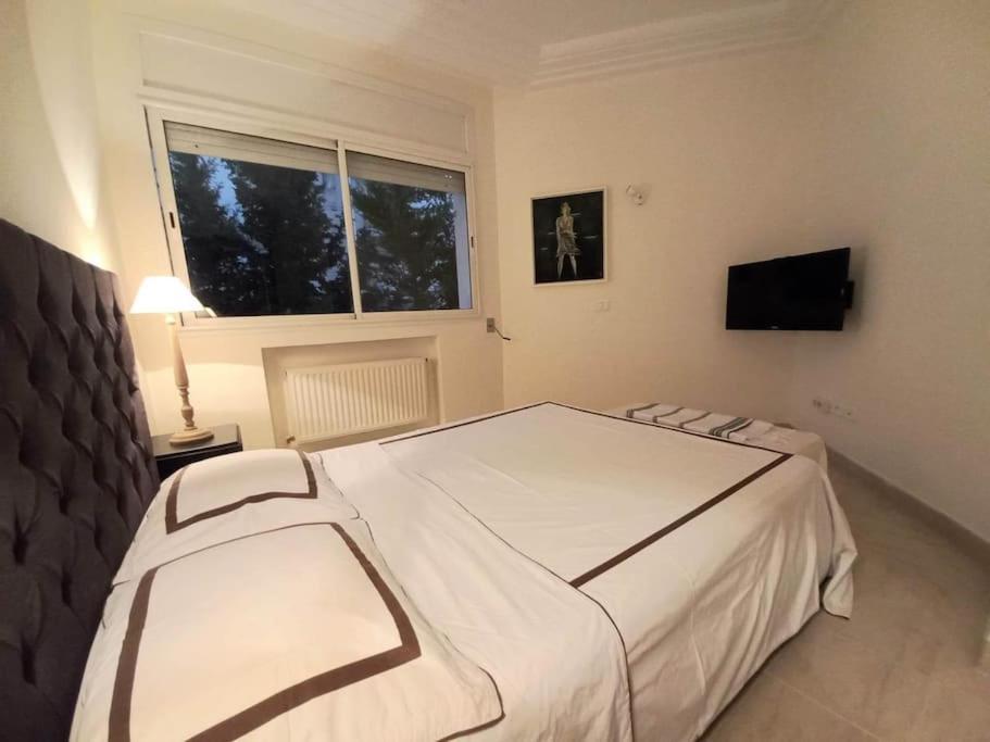 Tres Bel Appartement Idealement Place La Marsa Exteriör bild