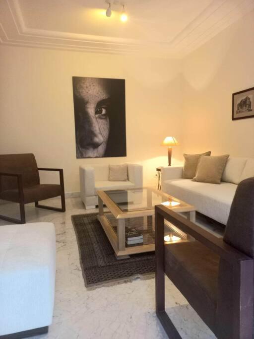 Tres Bel Appartement Idealement Place La Marsa Exteriör bild